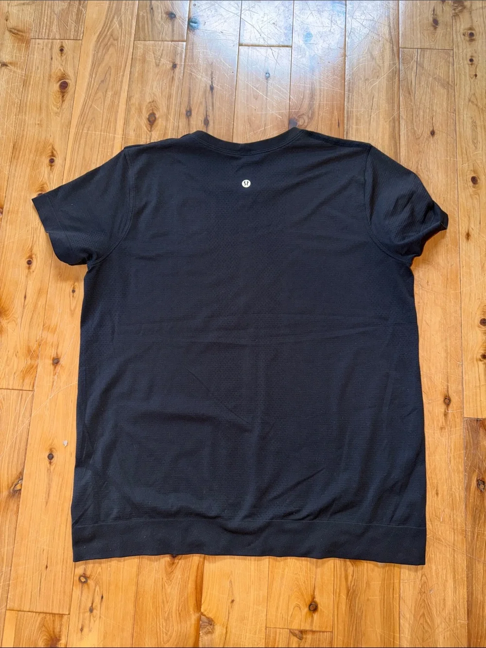 lululemon swiftly tech loose fit Black Short-Sleeve Crew Tee